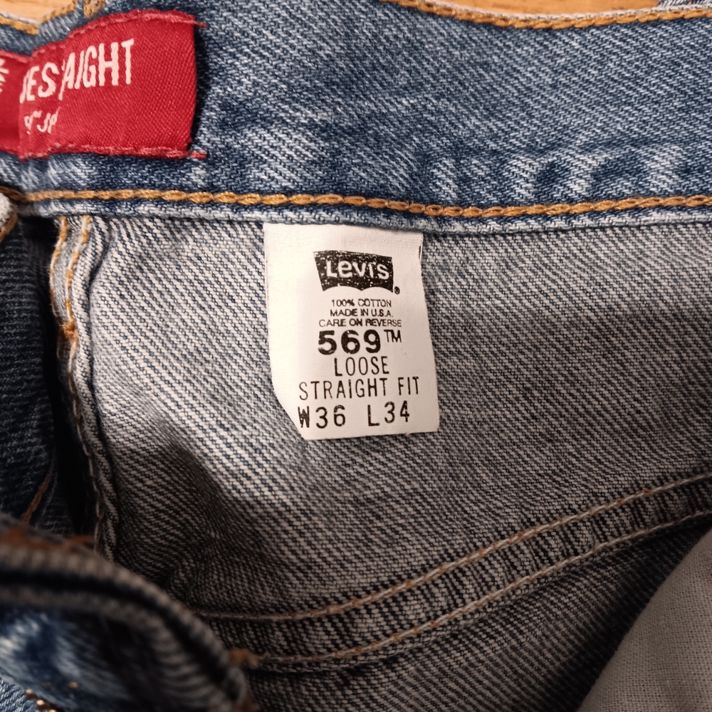 MADE IN USA Vintage Levis 569 Loose Fit Jeans